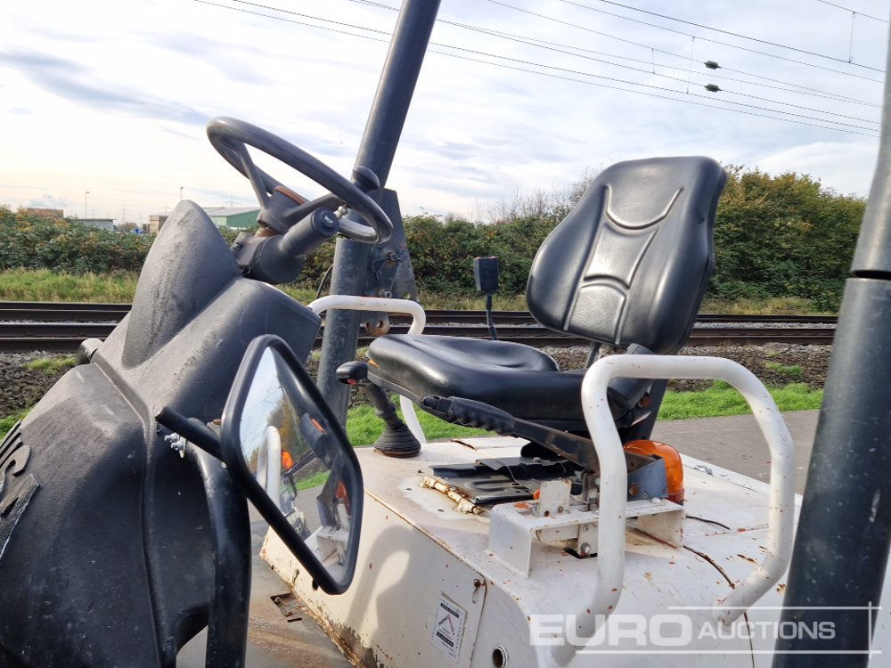 Mini pašizgāzējs 2009 Ausa D350 AHG: foto 15