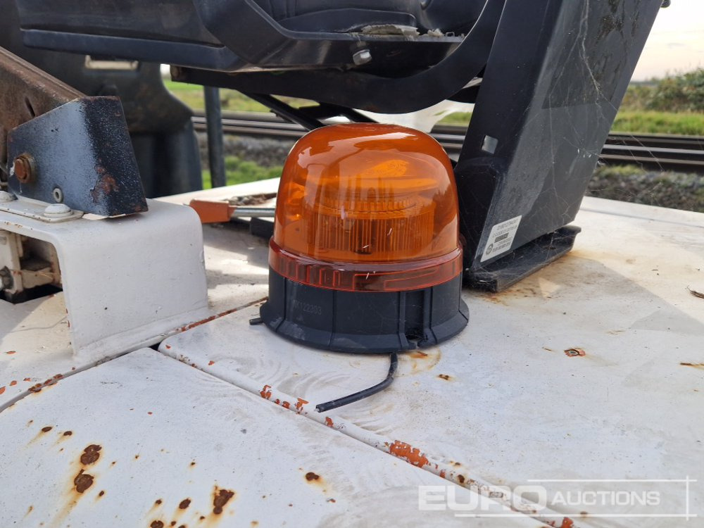 Mini pašizgāzējs 2009 Ausa D350 AHG: foto 19