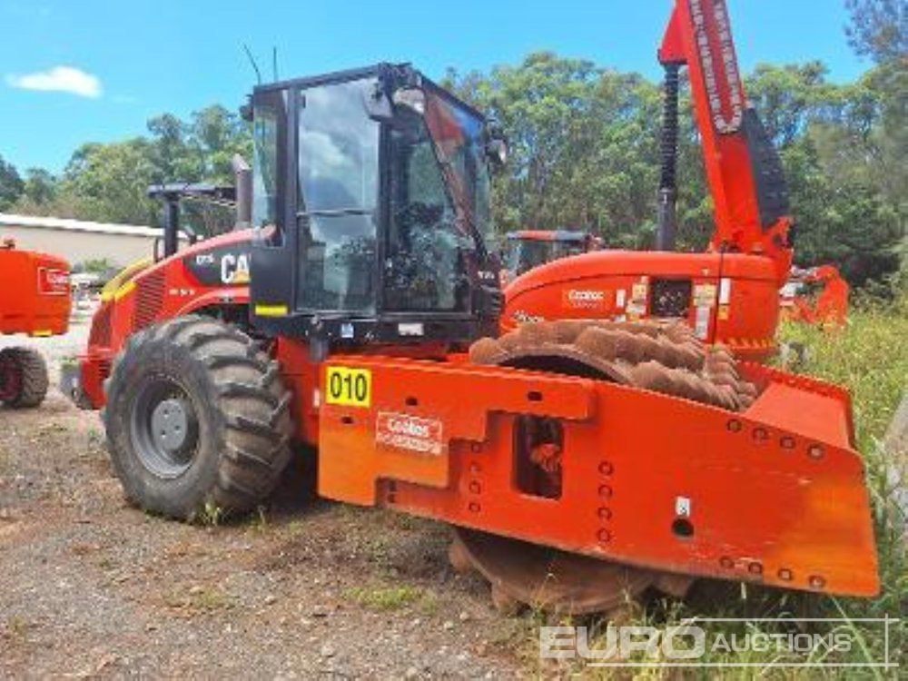 2011 CAT CP76XT - Veltnis: foto 3 2011 CAT CP76XT - Veltnis: foto 3