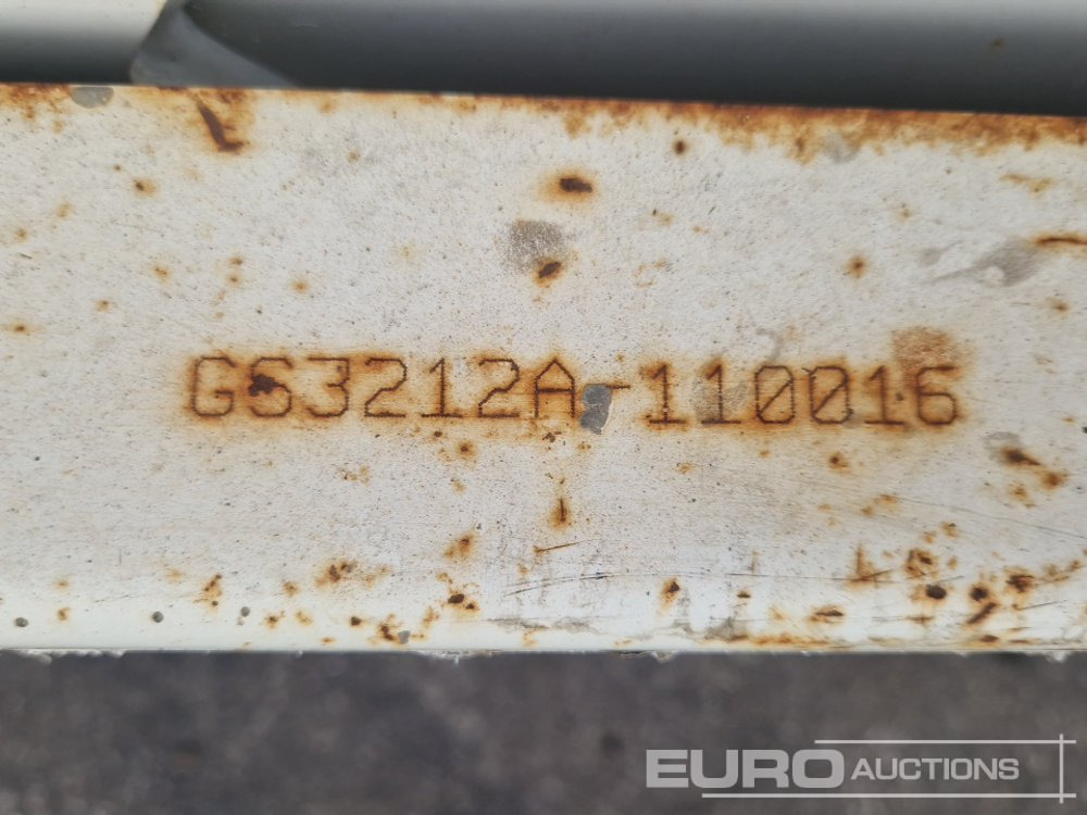 Šķērveida pacēlājs 2012 Genie GS-3232: foto 14