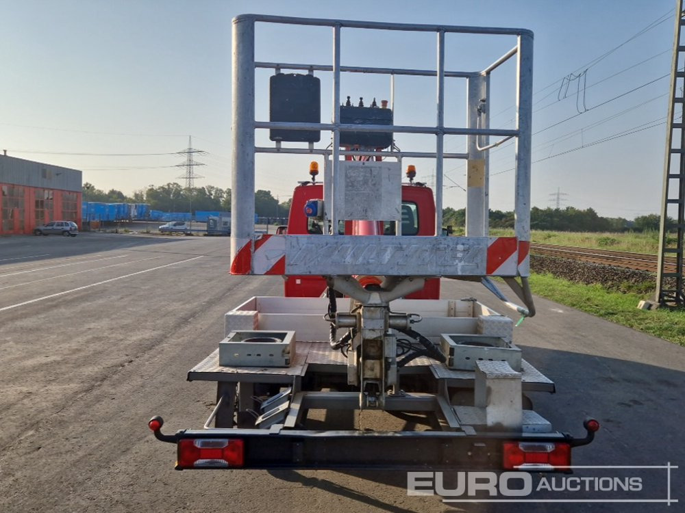 2012 Iveco 35S11 - Autopacēlājs: foto 4 2012 Iveco 35S11 - Autopacēlājs: foto 4