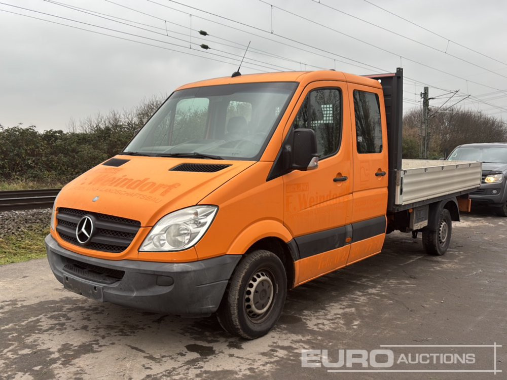 2012 Mercedes Benz Sprinter - Automašīna ar kravas platformu: foto 1 2012 Mercedes Benz Sprinter - Automašīna ar kravas platformu: foto 1