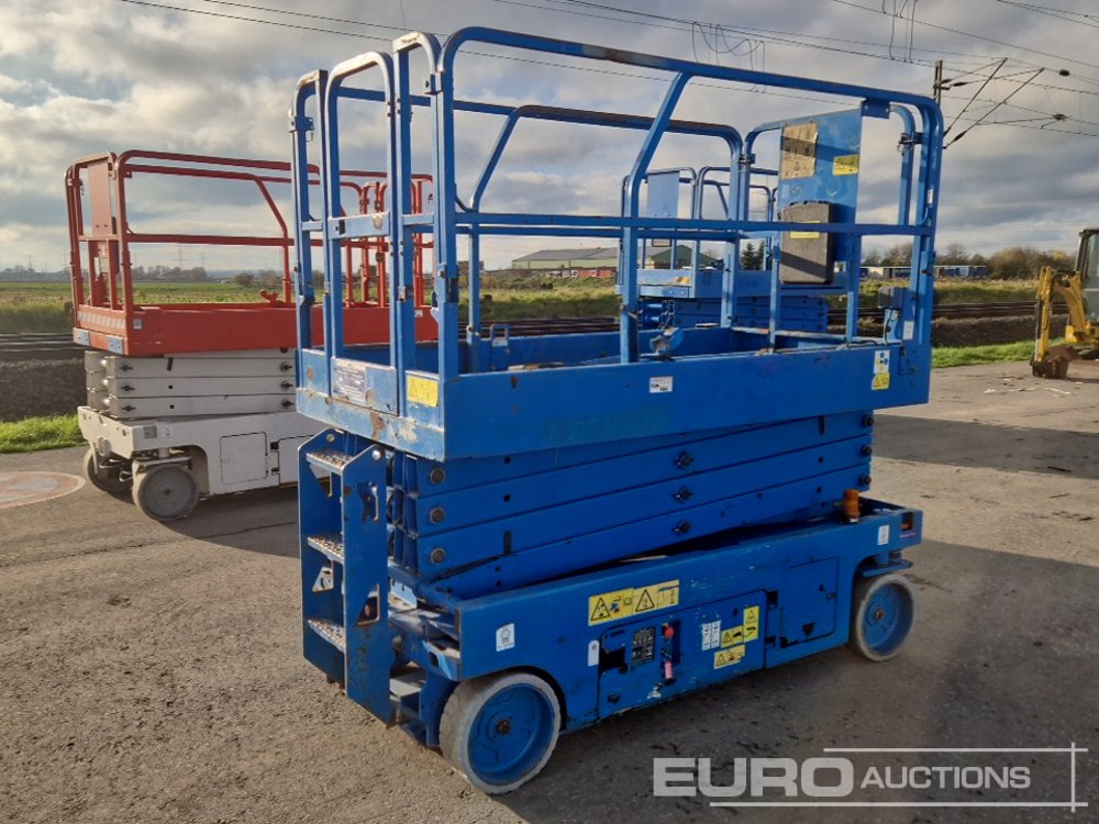 2013 Genie GS-2646 - Pacēlājs: foto 4 2013 Genie GS-2646 - Pacēlājs: foto 4