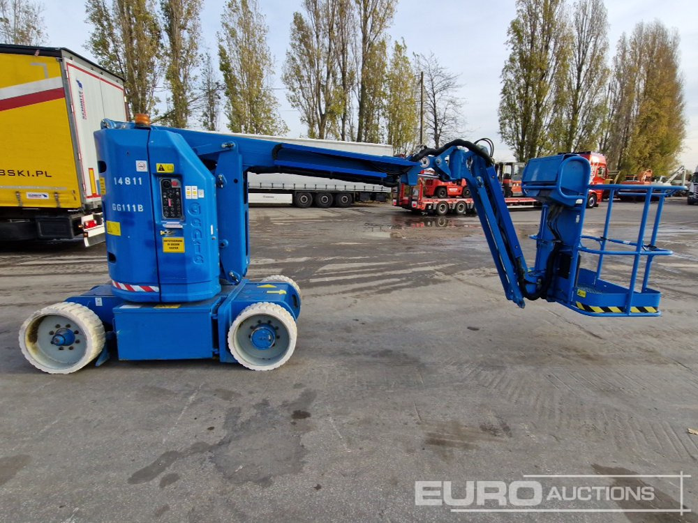 2013 Genie Z30-20N RJ - Izlices pacēlājs: foto 5 2013 Genie Z30-20N RJ - Izlices pacēlājs: foto 5