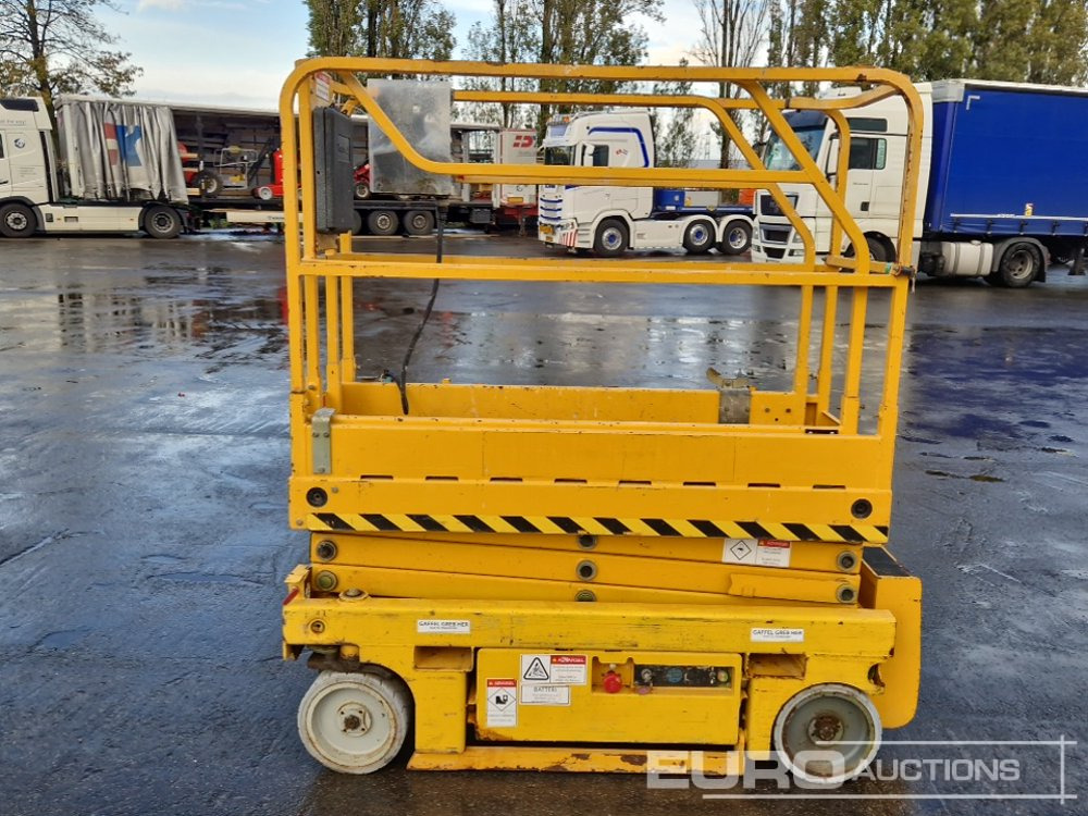 2013 Haulotte Optimum 8 - Šķērveida pacēlājs: foto 5 2013 Haulotte Optimum 8 - Šķērveida pacēlājs: foto 5