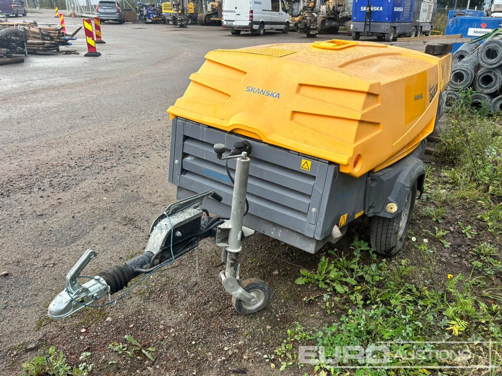 2014 Atlas Copco QAX30 - Elektroģenerators: foto 1 2014 Atlas Copco QAX30 - Elektroģenerators: foto 1