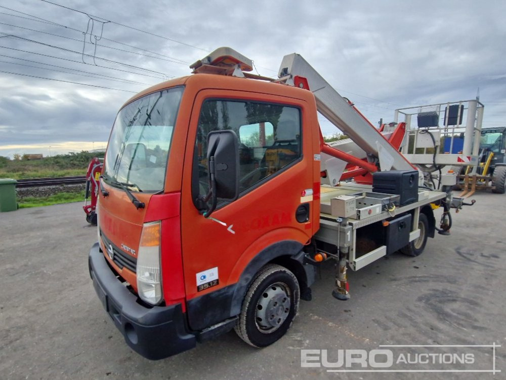 2014 Nissan Cabstar 35.12 - Autopacēlājs: foto 1 2014 Nissan Cabstar 35.12 - Autopacēlājs: foto 1