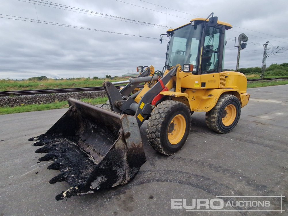 2014 Volvo L30G - Riteņu iekrāvējs: foto 1 2014 Volvo L30G - Riteņu iekrāvējs: foto 1