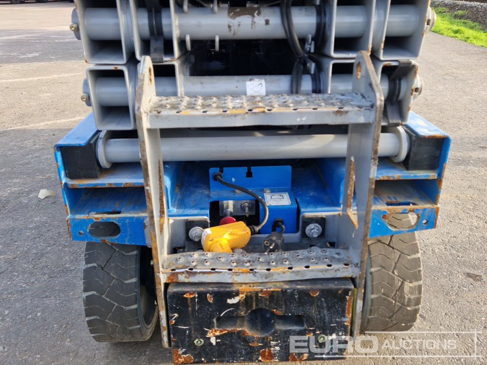 Pacēlājs 2015 Genie GS-2032: foto 16