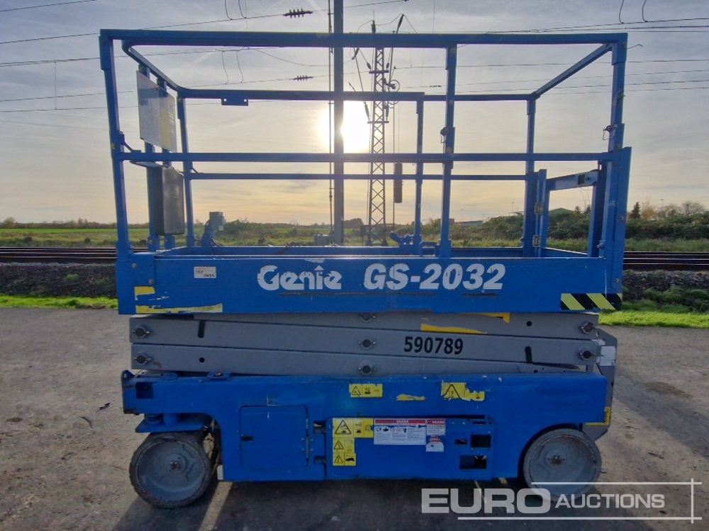 2015 Genie GS-2032 - Pacēlājs: foto 2 2015 Genie GS-2032 - Pacēlājs: foto 2