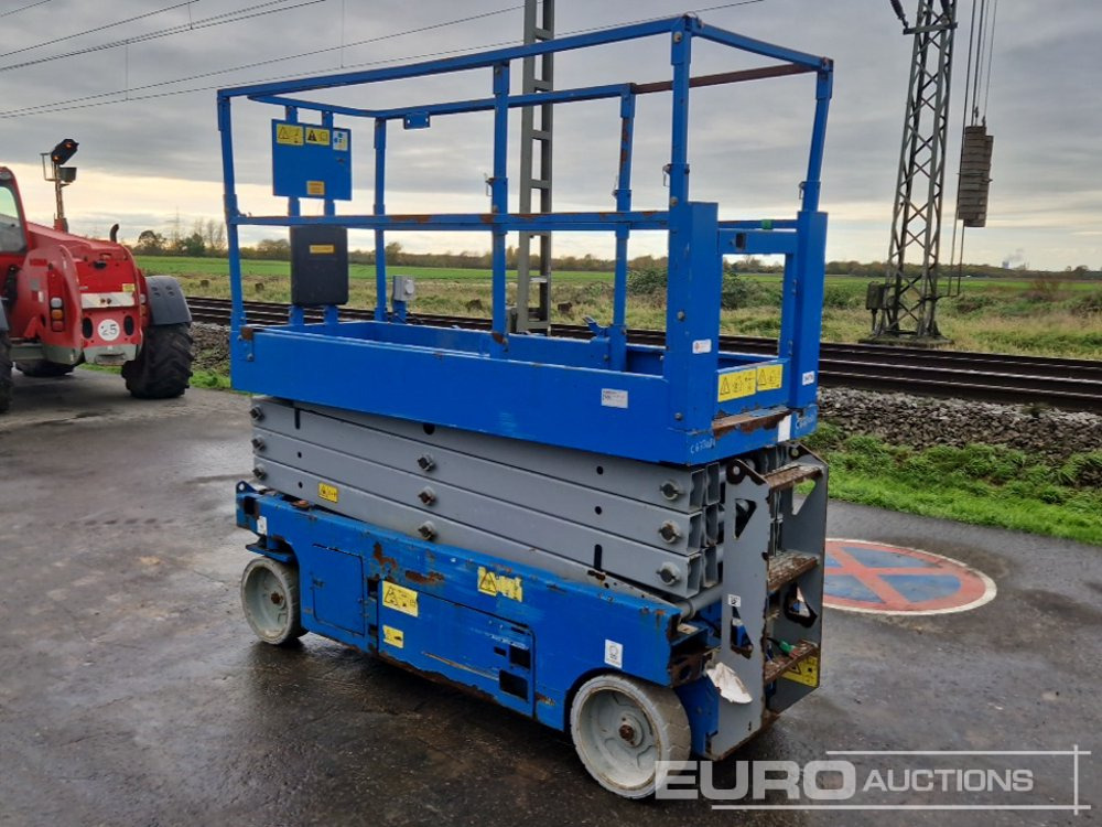 2015 Genie GS-2632 - Pacēlājs: foto 3 2015 Genie GS-2632 - Pacēlājs: foto 3