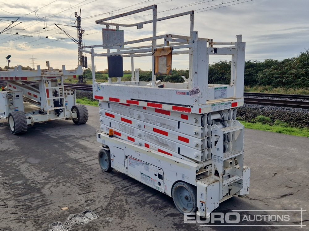 2015 Genie GS3232 - Pacēlājs: foto 2 2015 Genie GS3232 - Pacēlājs: foto 2