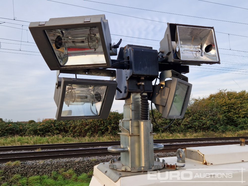 Apgaismojuma stabs 2015 Towerlight VT1: foto 9