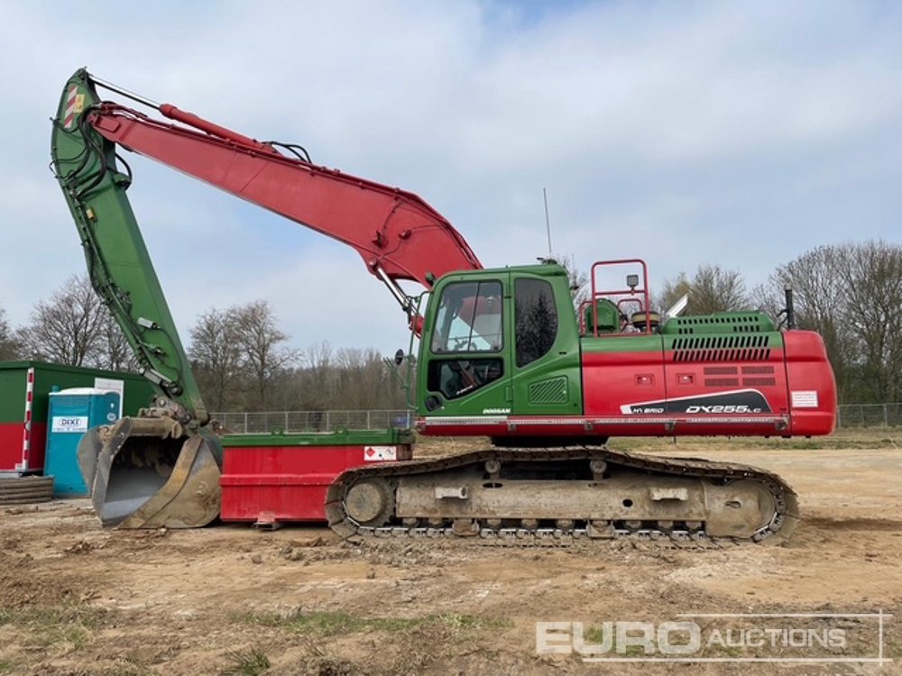 2016 Doosan DX255LC-5 - Kāpurķēžu ekskavators: foto 1 2016 Doosan DX255LC-5 - Kāpurķēžu ekskavators: foto 1