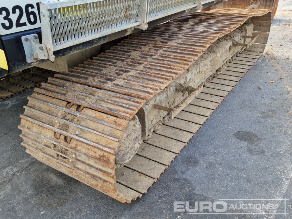 Kāpurķēžu ekskavators 2017 CAT 326F: foto 8