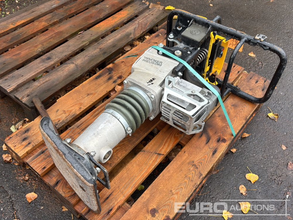 2017 Wacker Neuson AS50E - Asfalta ieklāšanas tehnika: foto 1 2017 Wacker Neuson AS50E - Asfalta ieklāšanas tehnika: foto 1