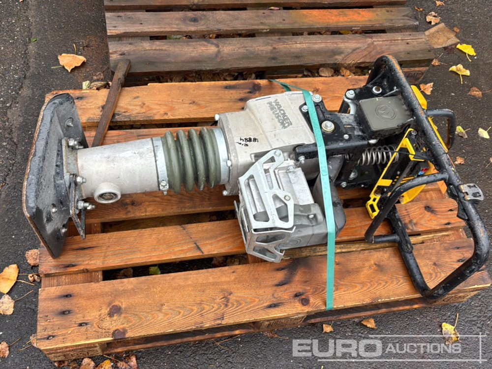 2017 Wacker Neuson AS50E - Asfalta ieklāšanas tehnika: foto 2 2017 Wacker Neuson AS50E - Asfalta ieklāšanas tehnika: foto 2