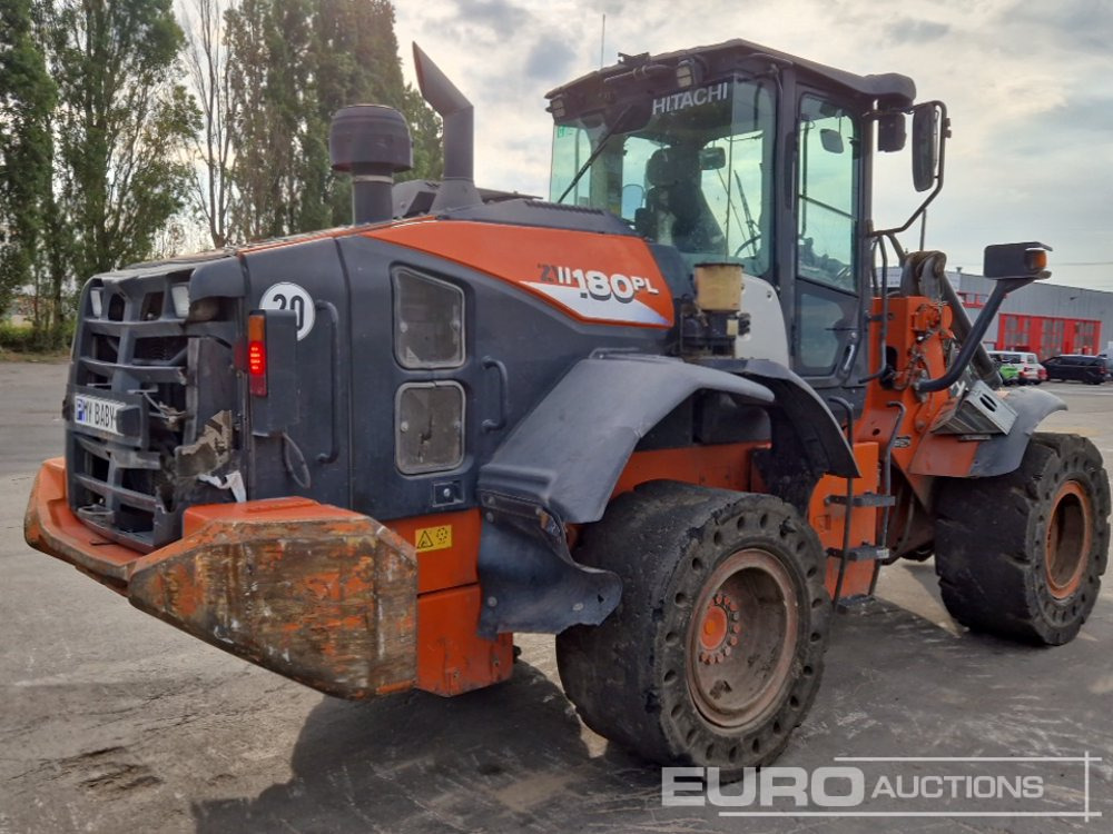 2018 Hitachi ZW180-6 - Riteņu iekrāvējs: foto 5 2018 Hitachi ZW180-6 - Riteņu iekrāvējs: foto 5