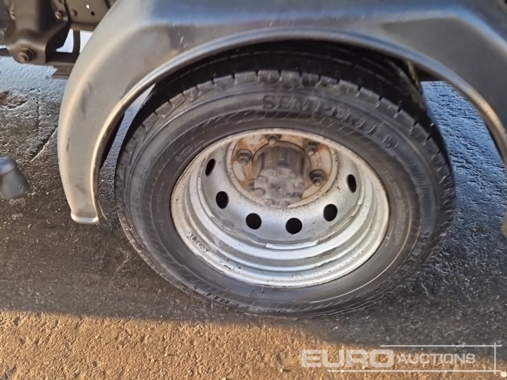 Komercauto pašizgāzējs 2018 Nissan NT400: foto 11 Komercauto pašizgāzējs 2018 Nissan NT400: foto 11