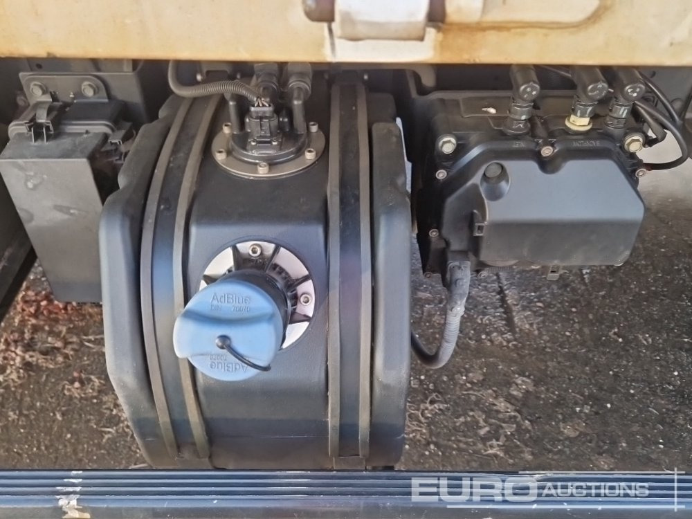 Komercauto pašizgāzējs 2018 Nissan NT400: foto 20 Komercauto pašizgāzējs 2018 Nissan NT400: foto 20