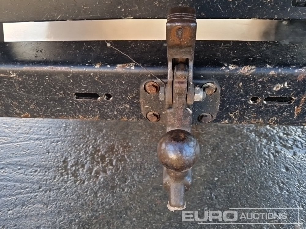 Komercauto pašizgāzējs 2018 Nissan NT400: foto 14 Komercauto pašizgāzējs 2018 Nissan NT400: foto 14