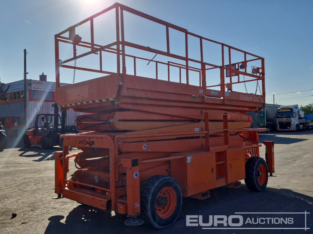 2018 SkyJack SJ9250 - Pacēlājs: foto 4 2018 SkyJack SJ9250 - Pacēlājs: foto 4