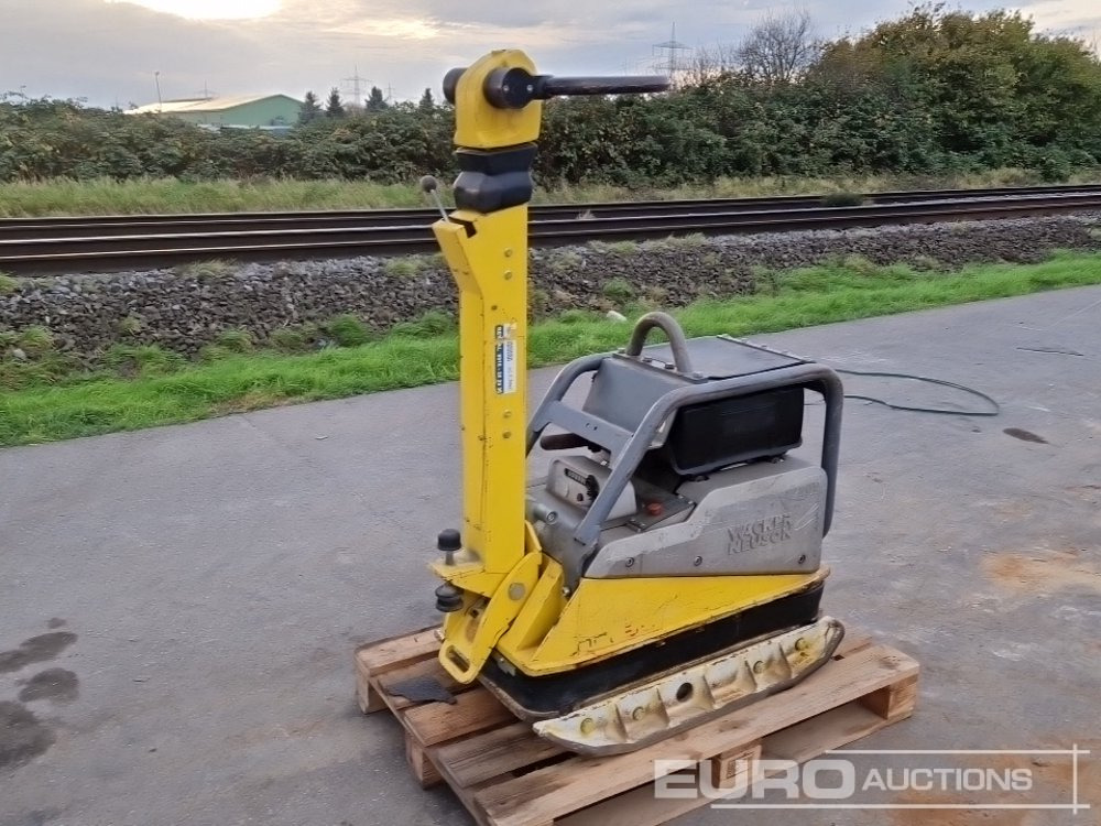 2018 Wacker Neuson DPU5545HE - Asfalta ieklāšanas tehnika: foto 1 2018 Wacker Neuson DPU5545HE - Asfalta ieklāšanas tehnika: foto 1
