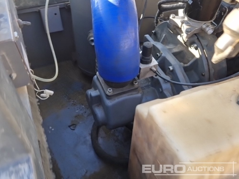 2019 Atlas Copco XAS88 180CFM - Gaisa kompresors: foto 5 2019 Atlas Copco XAS88 180CFM - Gaisa kompresors: foto 5