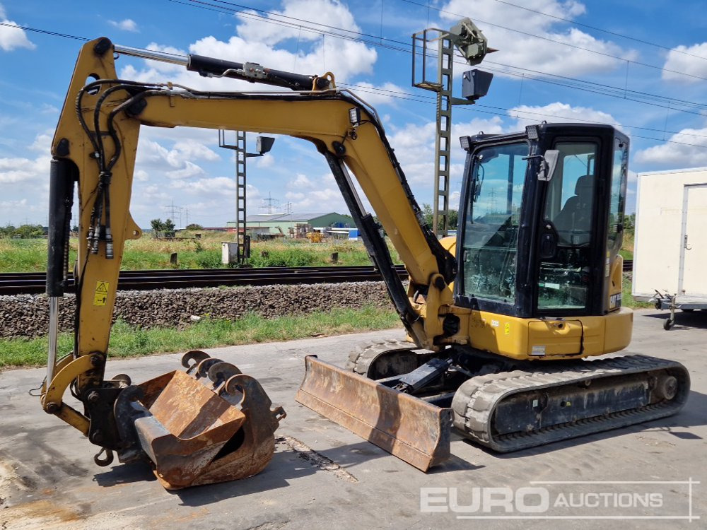 2019 CAT 305.5E2 - Mini-ekskavators: foto 1 2019 CAT 305.5E2 - Mini-ekskavators: foto 1
