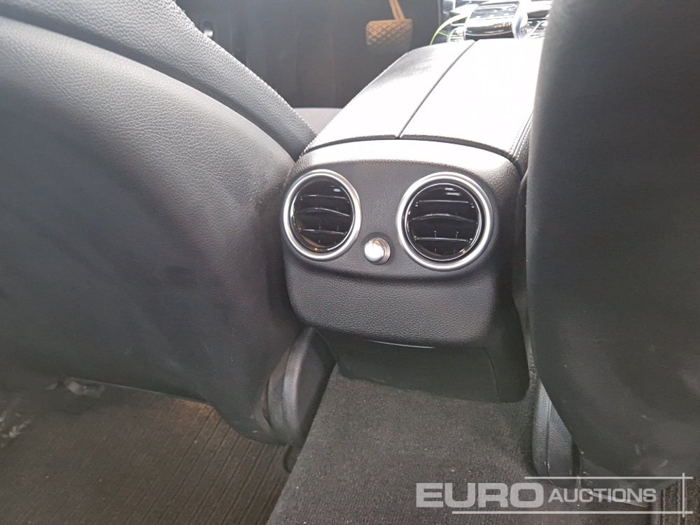 Vieglā automašīna 2019 Mercedes Benz C220D: foto 21