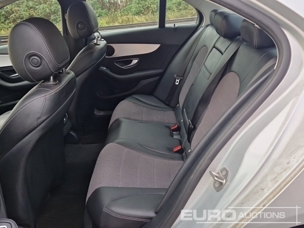 Vieglā automašīna 2019 Mercedes Benz C220D: foto 20