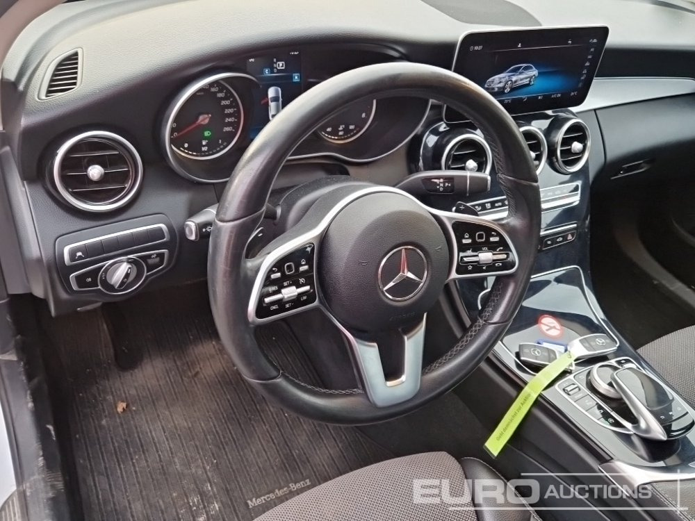 Vieglā automašīna 2019 Mercedes Benz C220D: foto 28