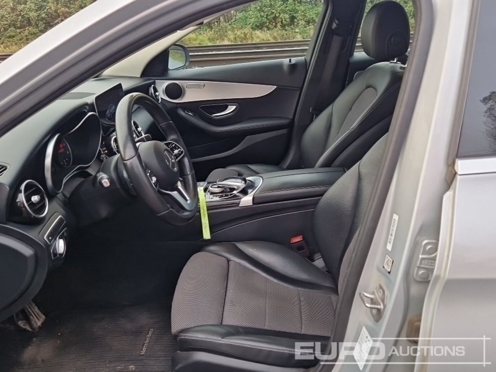 Vieglā automašīna 2019 Mercedes Benz C220D: foto 25