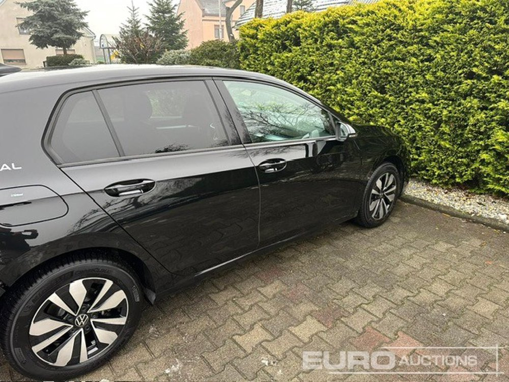 2025 Volkswagen Golf - Vieglā automašīna: foto 2 2025 Volkswagen Golf - Vieglā automašīna: foto 2