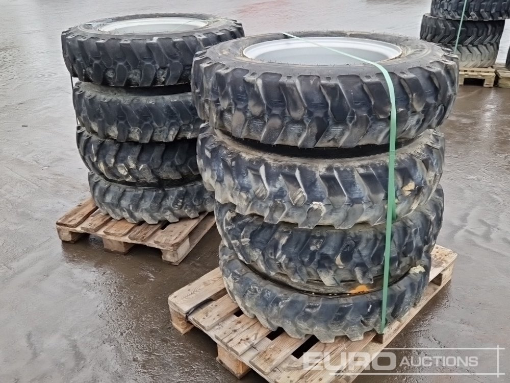 Alliance 8.25-20 Tyres with Rims (4 of) - Riepa: foto 3 Alliance 8.25-20 Tyres with Rims (4 of) - Riepa: foto 3