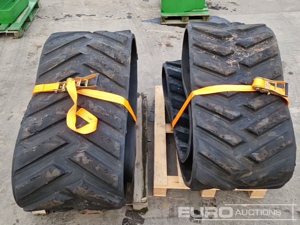 Camso 24" Rubber Tracks (2 of) 1 pair of Camso Rubber Tracks in size 24" to suit John Deere 8RX Tractors - Kāpurķēdes - Celtniecības tehnika: foto 5 Camso 24" Rubber Tracks (2 of) 1 pair of Camso Rubber Tracks in size 24" to suit John Deere 8RX Tractors - Kāpurķēdes - Celtniecības tehnika: foto 5