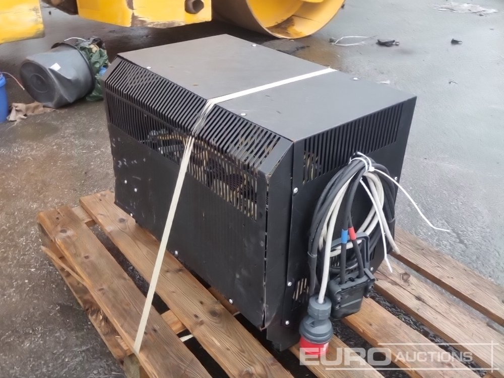 Charger to suit Electric Forklift - Celtniecības maisītājs: foto 5 Charger to suit Electric Forklift - Celtniecības maisītājs: foto 5