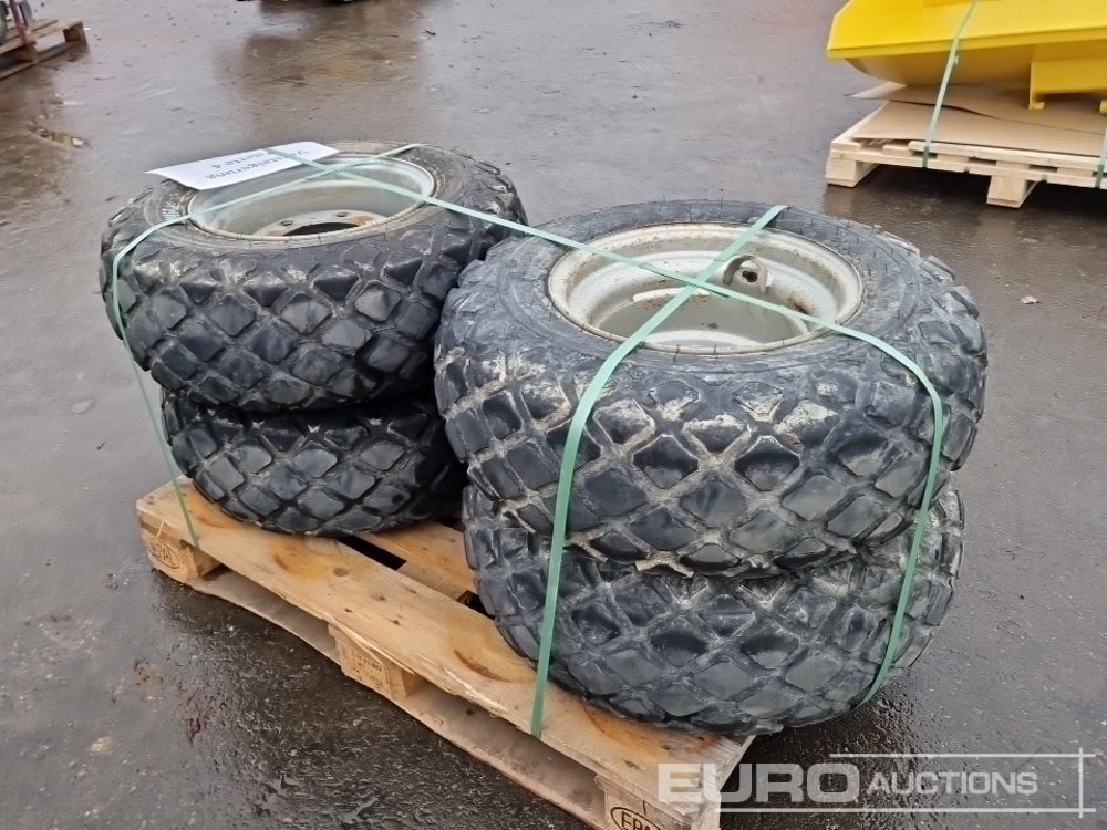 Continental 10.0/75-15 Tyres with Rims to suit Dumper (2 of) - Riepa: foto 2 Continental 10.0/75-15 Tyres with Rims to suit Dumper (2 of) - Riepa: foto 2