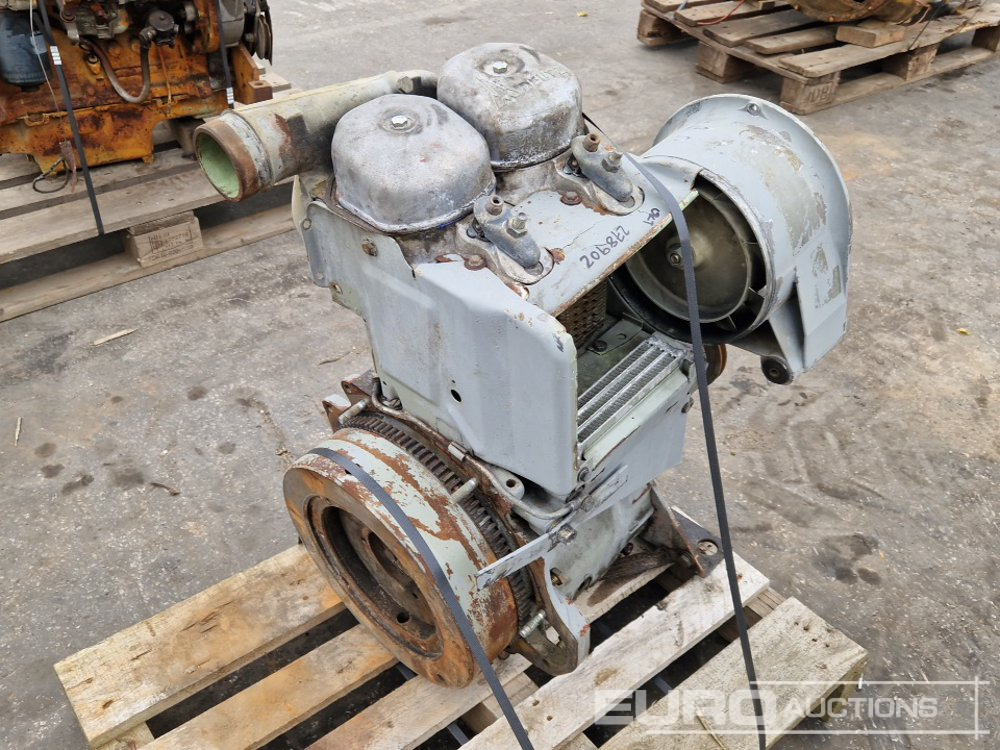 Deutz 2 Cylinder Diesel Engine - Dzinējs: foto 5 Deutz 2 Cylinder Diesel Engine - Dzinējs: foto 5