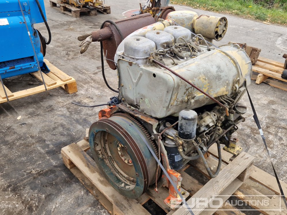 Deutz 3 Cylinder Diesel Engine - Dzinējs: foto 4 Deutz 3 Cylinder Diesel Engine - Dzinējs: foto 4