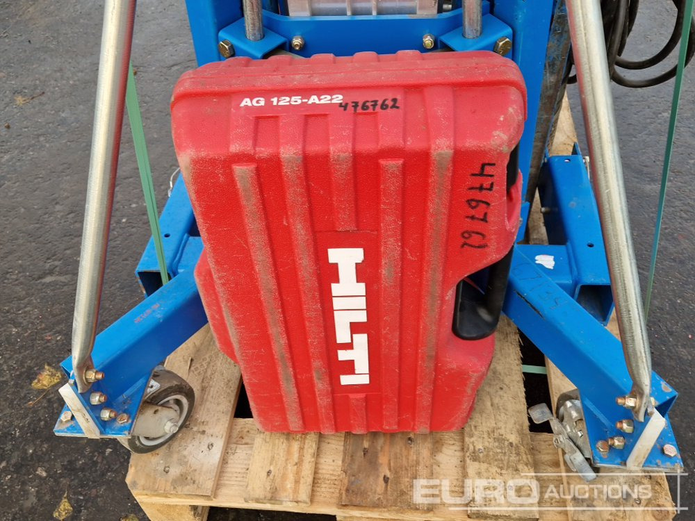 Floor Scrapper Material Lift, Submersible Water Pump, Hammer Drill - Celtniecības maisītājs: foto 5 Floor Scrapper Material Lift, Submersible Water Pump, Hammer Drill - Celtniecības maisītājs: foto 5