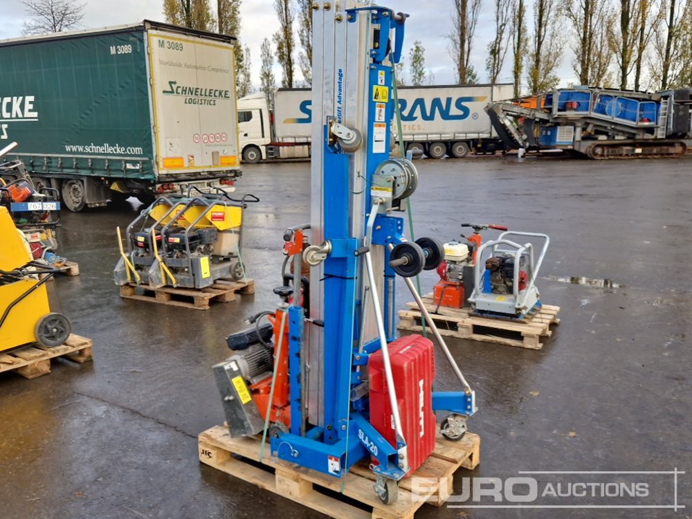 Floor Scrapper Material Lift, Submersible Water Pump, Hammer Drill - Celtniecības maisītājs: foto 4 Floor Scrapper Material Lift, Submersible Water Pump, Hammer Drill - Celtniecības maisītājs: foto 4