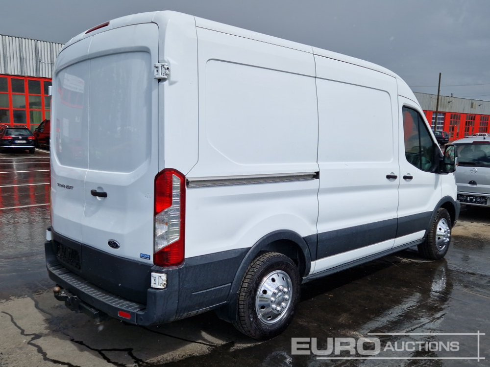 Ford Transit - Kravas mikroautobuss: foto 5 Ford Transit - Kravas mikroautobuss: foto 5