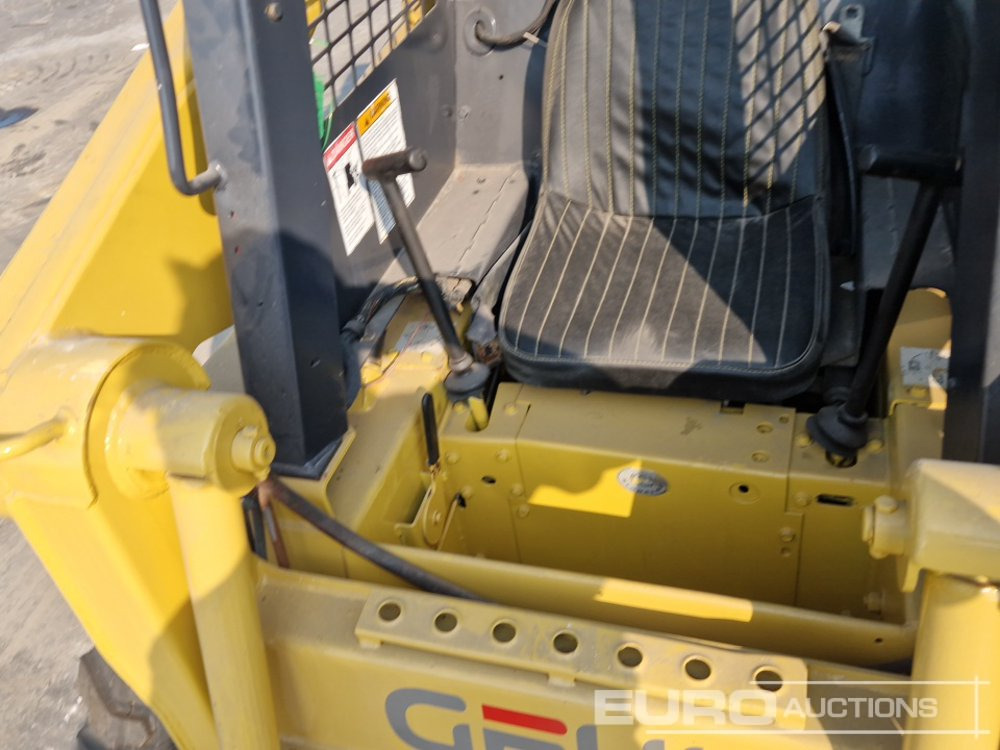 Kompaktiekrāvējs Gehl SL3825: foto 14