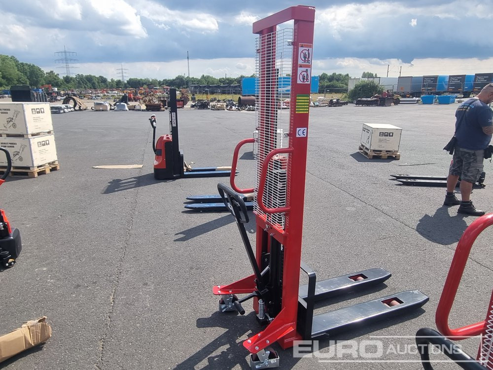 Unused Walk Behind Pallet Truck, 1000Kg, 1.6m Lifting Height - Iekraušanas tehnika: foto 3 Unused Walk Behind Pallet Truck, 1000Kg, 1.6m Lifting Height - Iekraušanas tehnika: foto 3