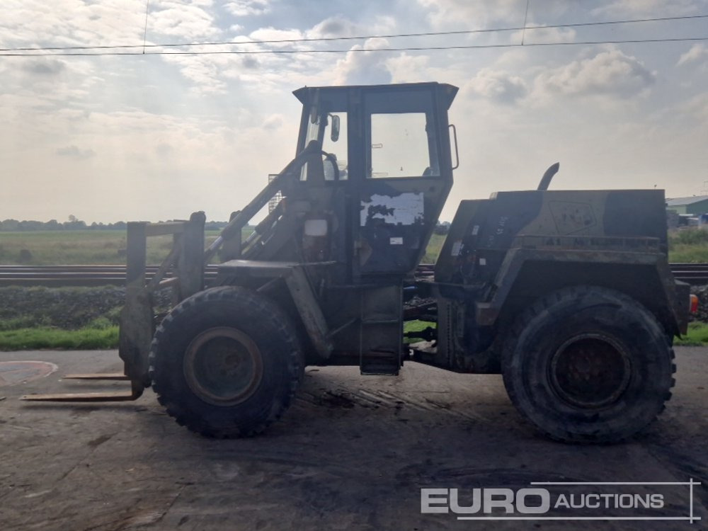 JCB 410M - Riteņu iekrāvējs: foto 2 JCB 410M - Riteņu iekrāvējs: foto 2