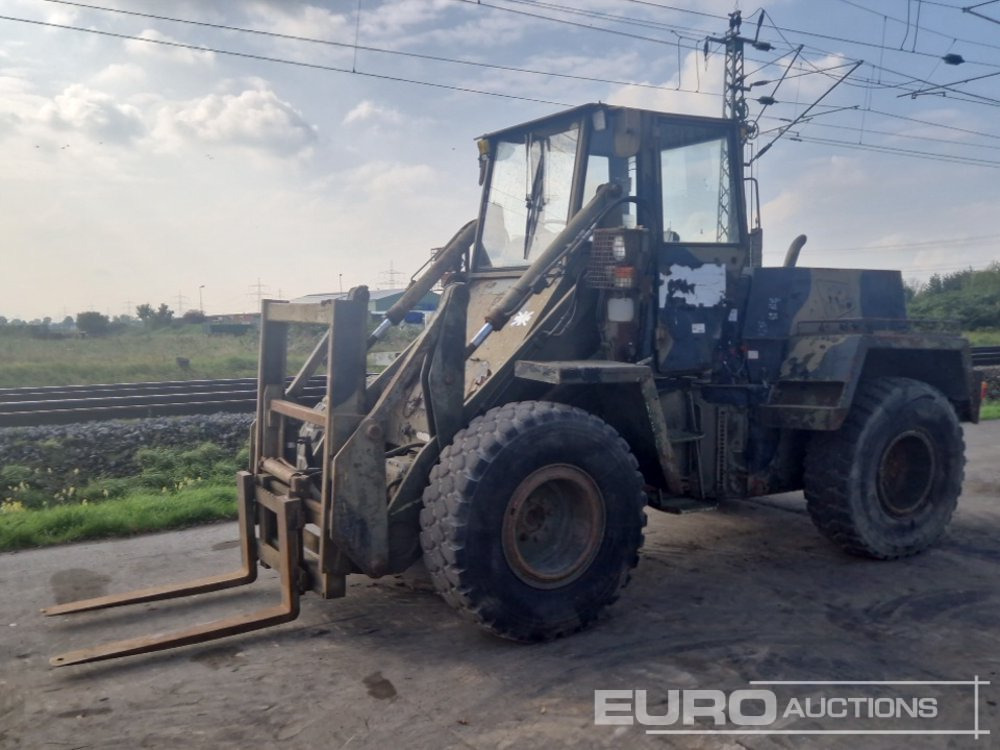 JCB 410M - Riteņu iekrāvējs: foto 1 JCB 410M - Riteņu iekrāvējs: foto 1