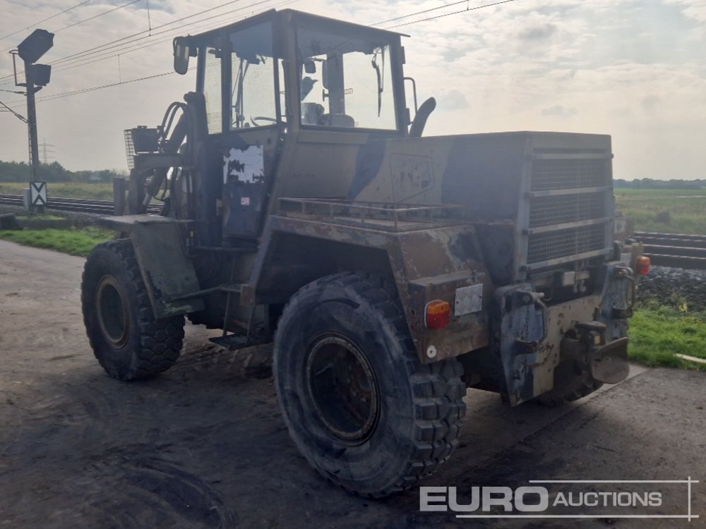 JCB 410M - Riteņu iekrāvējs: foto 3 JCB 410M - Riteņu iekrāvējs: foto 3