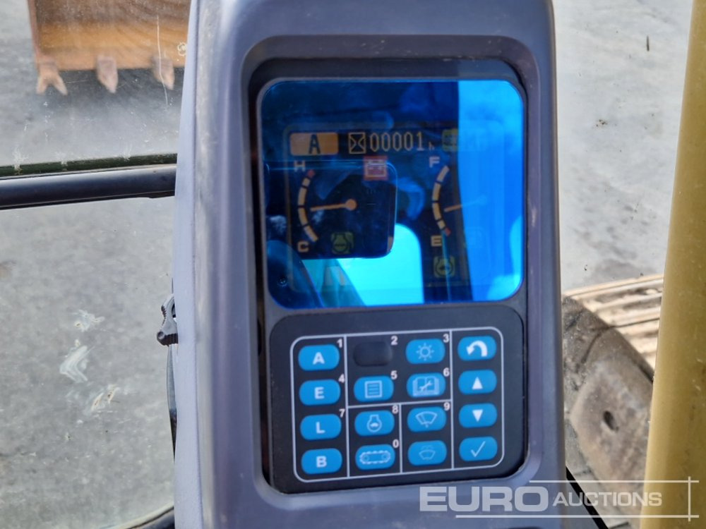 Kāpurķēžu ekskavators Komatsu PC228USLC-3N0: foto 39