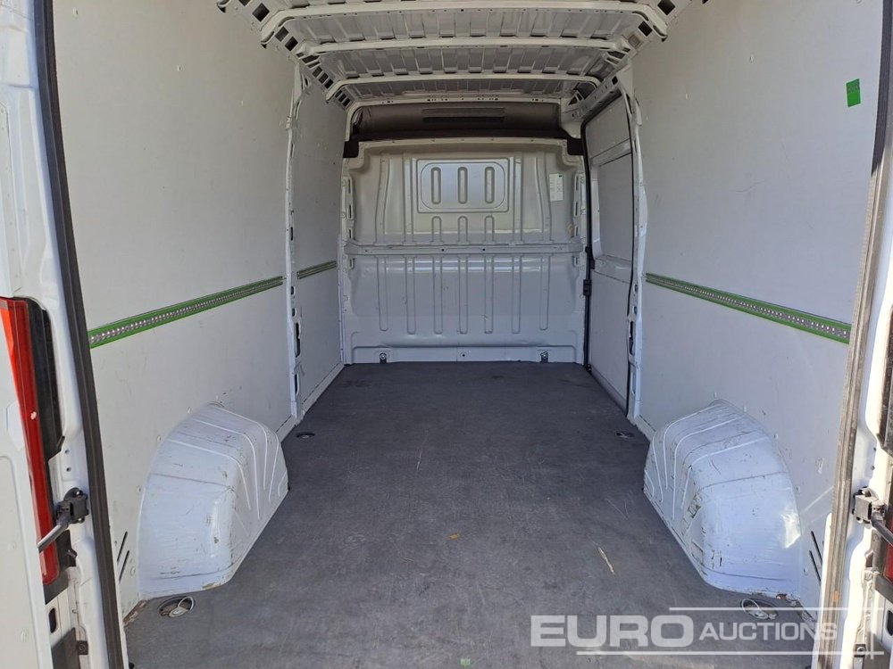 2023 Opel Movano - Komercauto: foto 5 2023 Opel Movano - Komercauto: foto 5